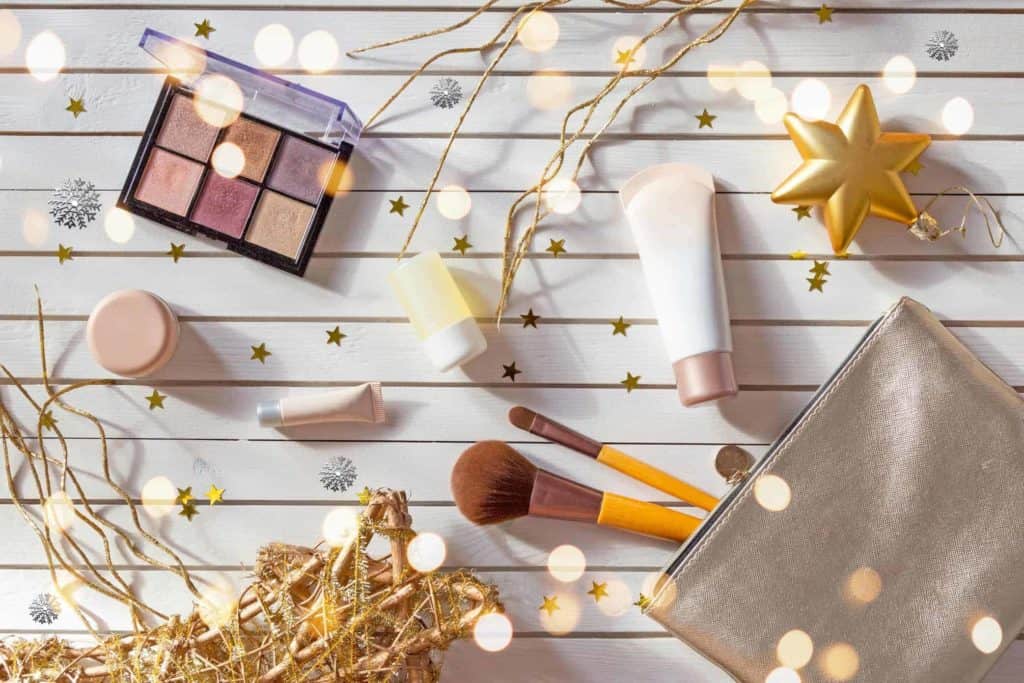 cosmetics-bag-travel-gift